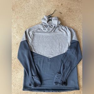 Nike Therma fit running top